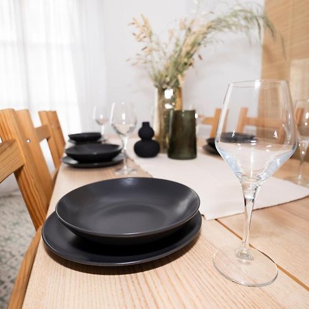 California Apartament Dos De Mayo Sevilla Kültér fotó